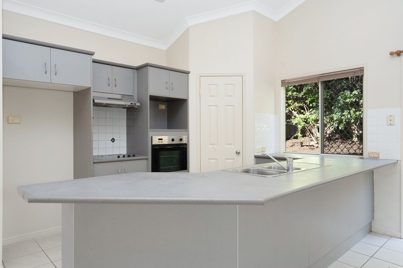 Photo - 76 Riverbend Drive, Douglas QLD 4814 - Image 5