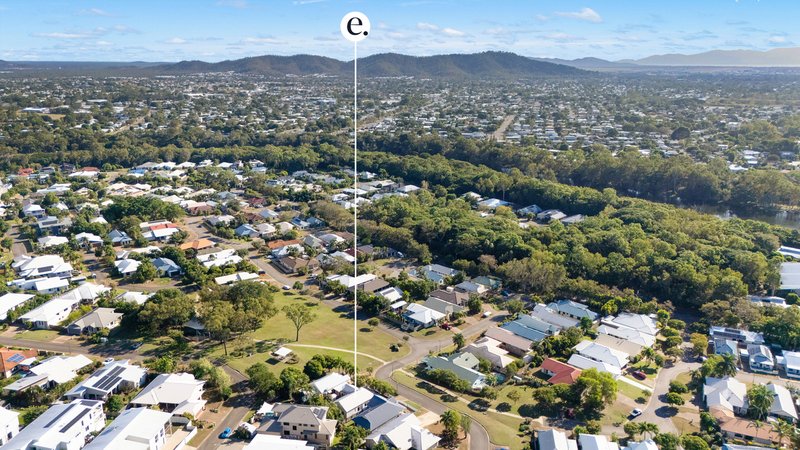 Photo - 76 Riverbend Drive, Douglas QLD 4814 - Image 13