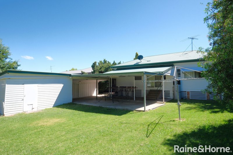 Photo - 76 Rose Street, Inverell NSW 2360 - Image 13