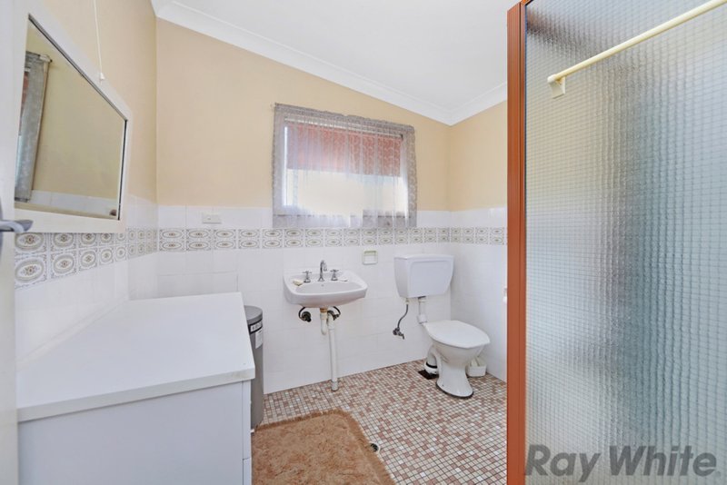 Photo - 76 Scenic Drive, Budgewoi NSW 2262 - Image 8