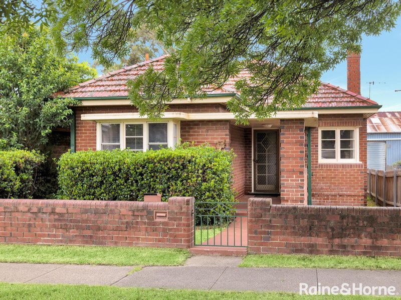 76 Seymour Street, Bathurst NSW 2795