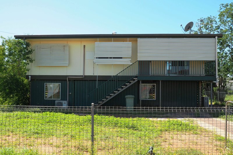 Photo - 76 Seymour Street, Cloncurry QLD 4824 - Image 1