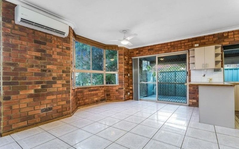 Photo - 76 Springfield Drive, Burpengary QLD 4505 - Image 3