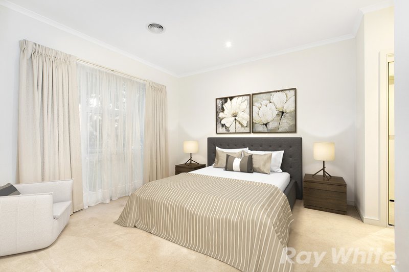 Photo - 76 St Andrews Drive, Heatherton VIC 3202 - Image 8