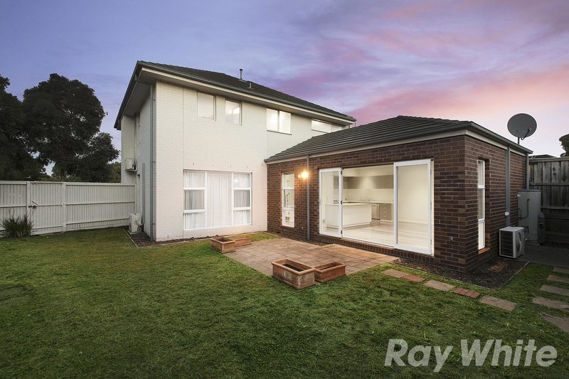 Photo - 76 St Andrews Drive, Heatherton VIC 3202 - Image 13