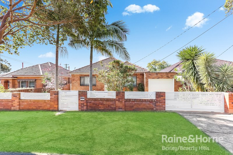 Photo - 76 Staples Street, Kingsgrove NSW 2208 - Image 6