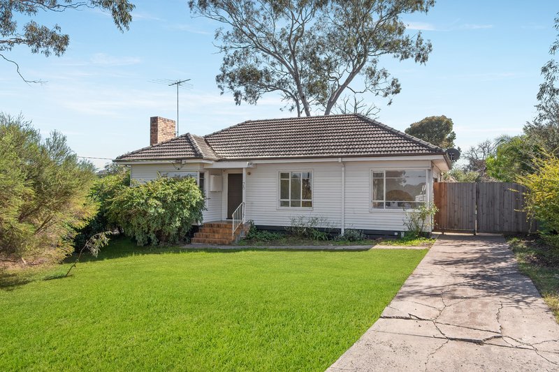 Photo - 76 Strathallan Road, Macleod VIC 3085 - Image 1
