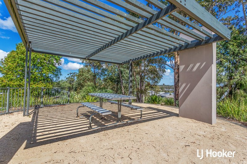 Photo - 76 Sunningdale Circuit, Medowie NSW 2318 - Image 11