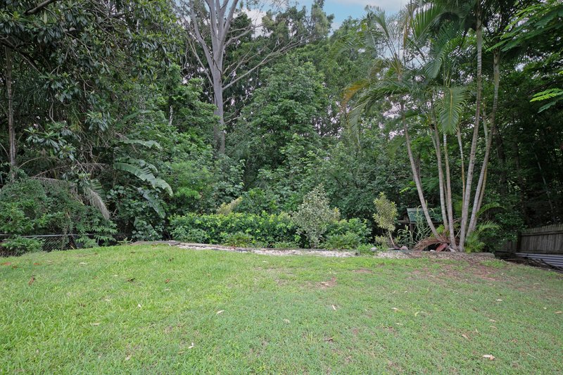 Photo - 76 Sunshine Avenue, Tarragindi QLD 4121 - Image 9