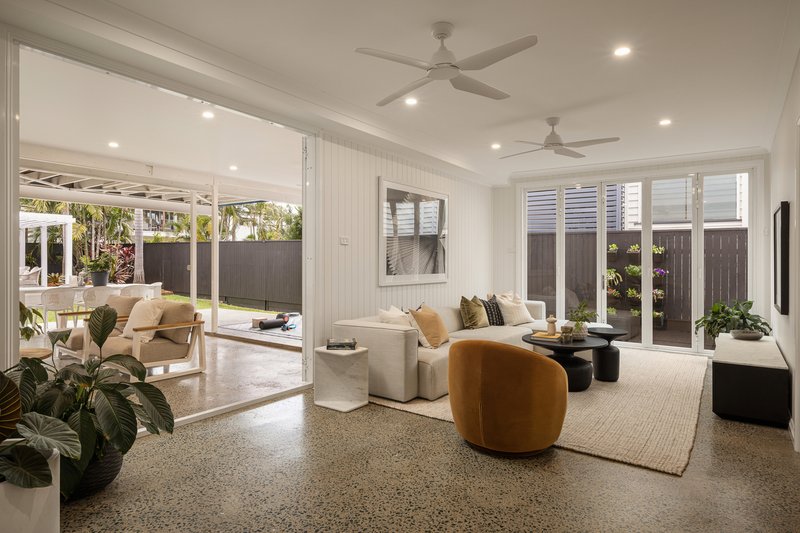 Photo - 76 Swan Street, Gordon Park QLD 4031 - Image 18