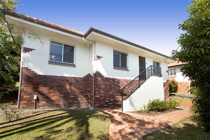 76 Tarana Street, Camp Hill QLD 4152