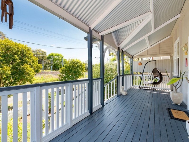 Photo - 76 Tavistock Street, Oxley QLD 4075 - Image 14