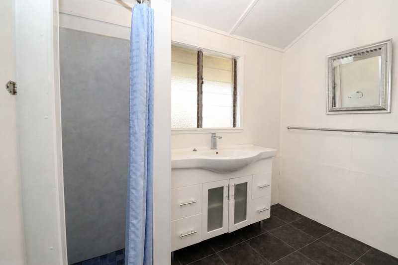 Photo - 76 Thirteenth Avenue, Home Hill QLD 4806 - Image 9