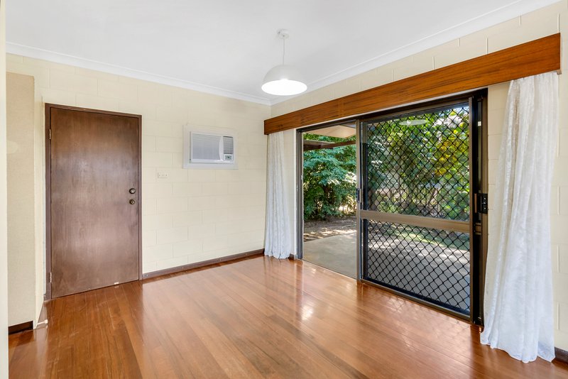 Photo - 76 Upper Perkins Street, Manoora QLD 4870 - Image 9