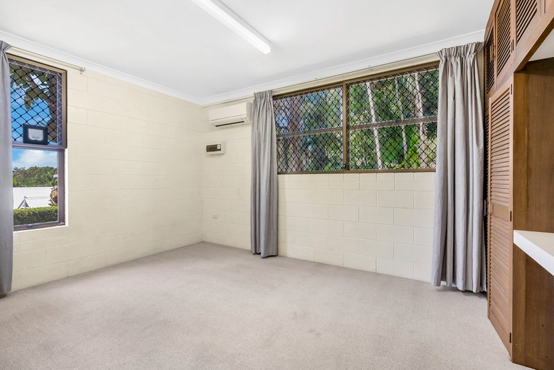 Photo - 76 Upper Perkins Street, Manoora QLD 4870 - Image 13