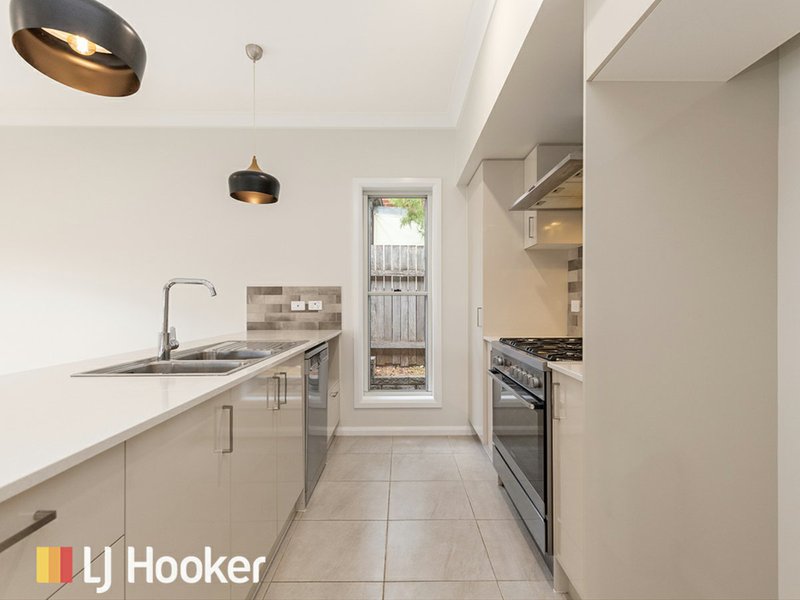 Photo - 76 Upper Street, East Tamworth NSW 2340 - Image 3
