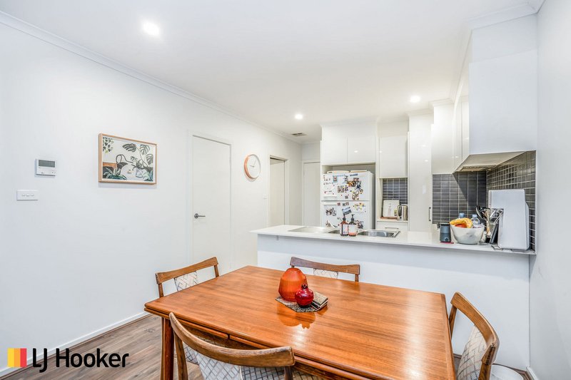 Photo - 76 Wanderlight Avenue, Lawson ACT 2617 - Image 3