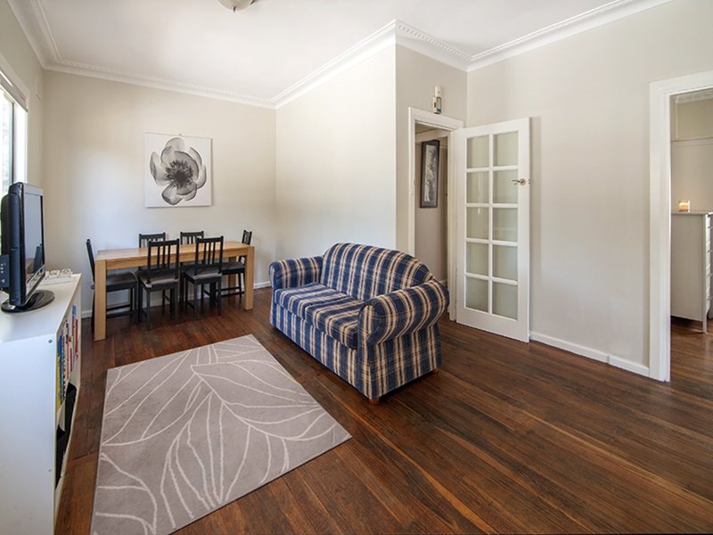 Photo - 76 Watson Road, Padstow NSW 2211 - Image 4