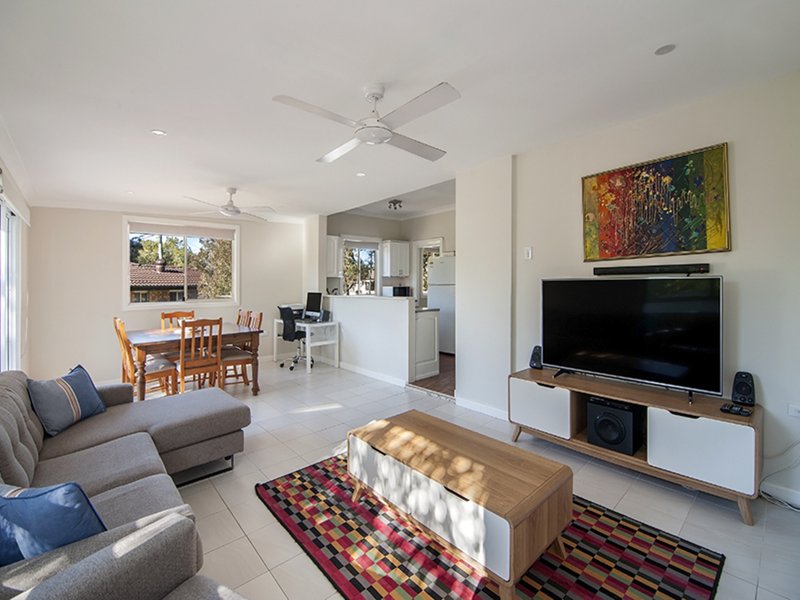 Photo - 76 Watson Road, Padstow NSW 2211 - Image 6