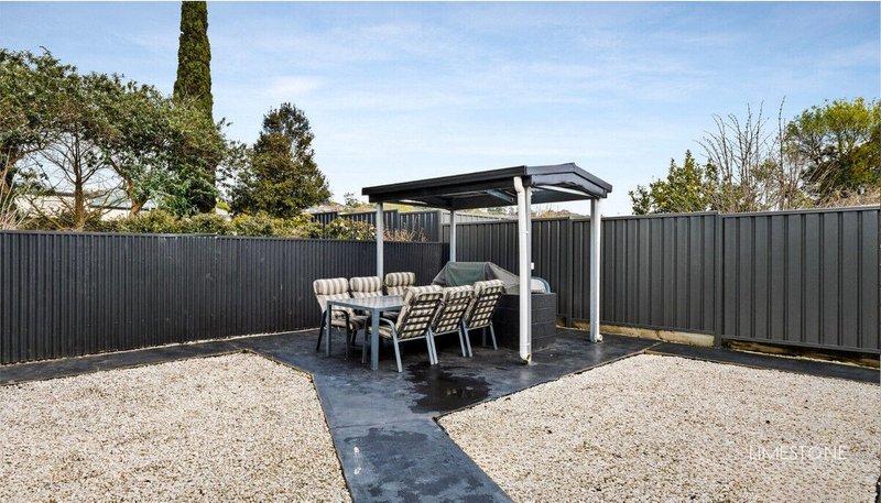 Photo - 76 Wehl Street South, Mount Gambier SA 5290 - Image 10