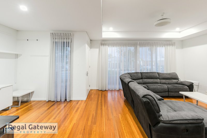 Photo - 76 Whimbrel Crescent, Coodanup WA 6210 - Image 14