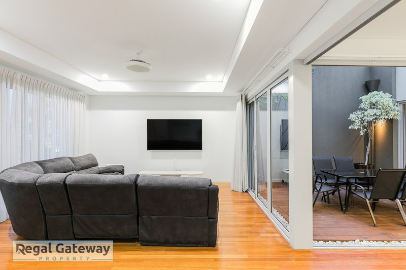 Photo - 76 Whimbrel Crescent, Coodanup WA 6210 - Image 16