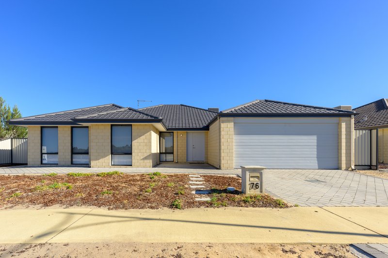 Photo - 76 Yangtze Avenue, Southern River WA 6110 - Image 2