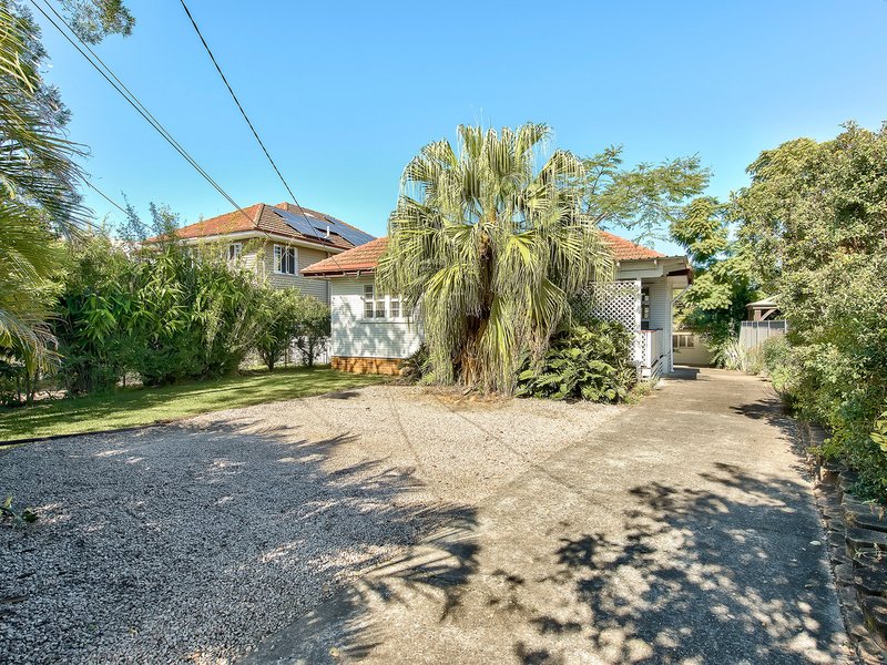 Photo - 760 South Pine Road, Everton Park QLD 4053 - Image 1