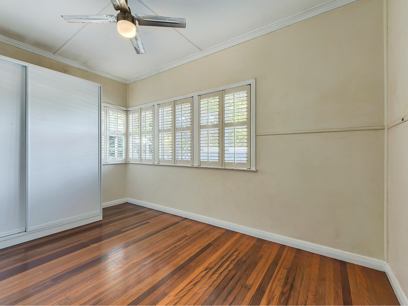 Photo - 760 South Pine Road, Everton Park QLD 4053 - Image 9