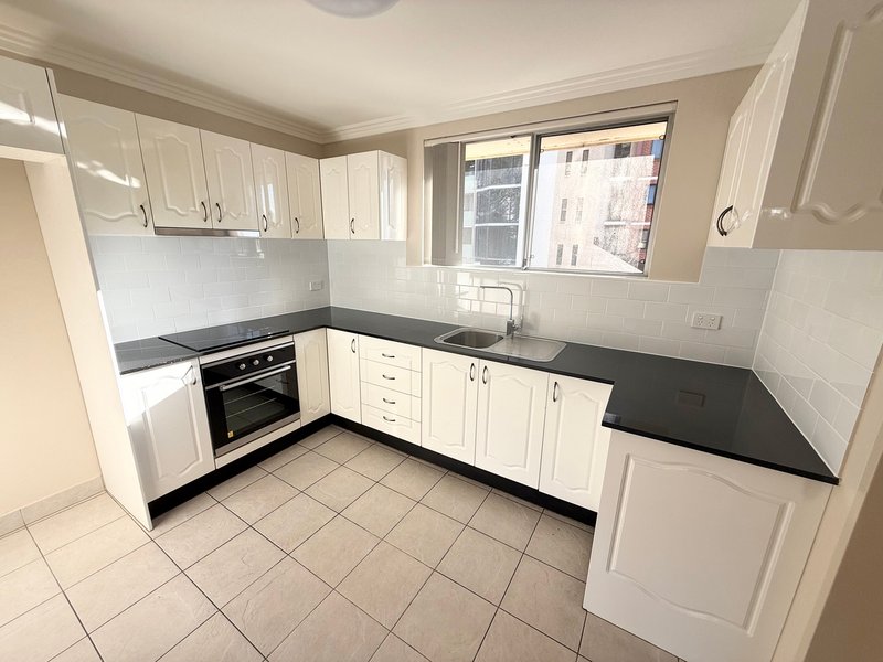 Photo - 7/61 Lachlan Street, Liverpool NSW 2170 - Image 2