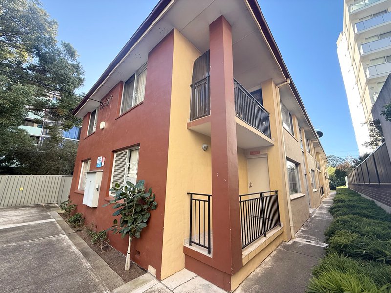 Photo - 7/61 Lachlan Street, Liverpool NSW 2170 - Image 9