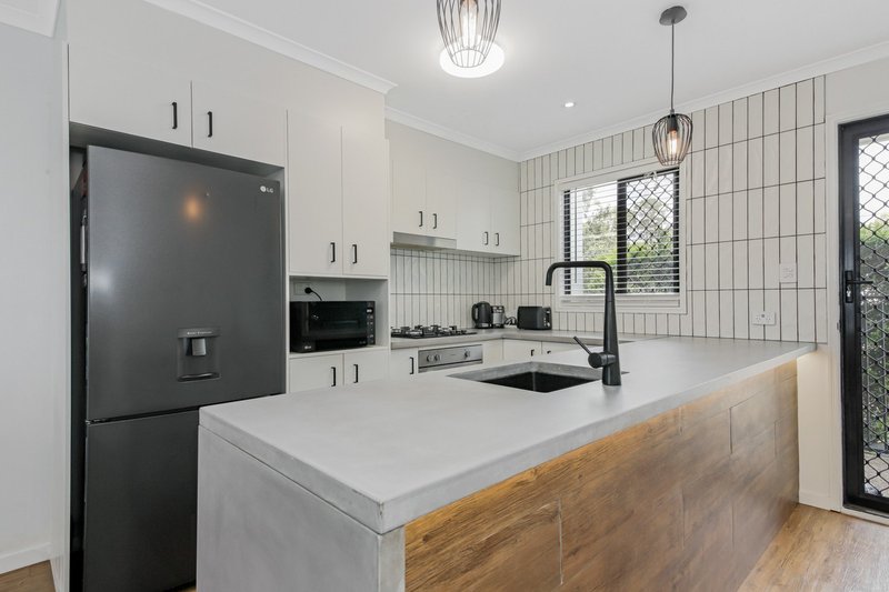 Photo - 7/61 Queens Road, Everton Hills QLD 4053 - Image 2