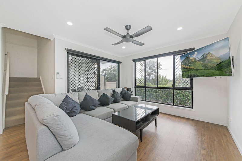 Photo - 7/61 Queens Road, Everton Hills QLD 4053 - Image 4