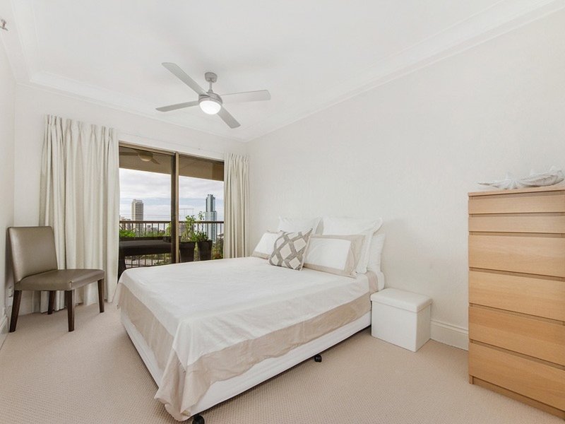 Photo - 76/2 Admiralty Drive, Surfers Paradise QLD 4217 - Image 10