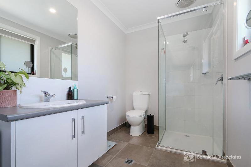 Photo - 7/647 Prune Street, Lavington NSW 2641 - Image 7