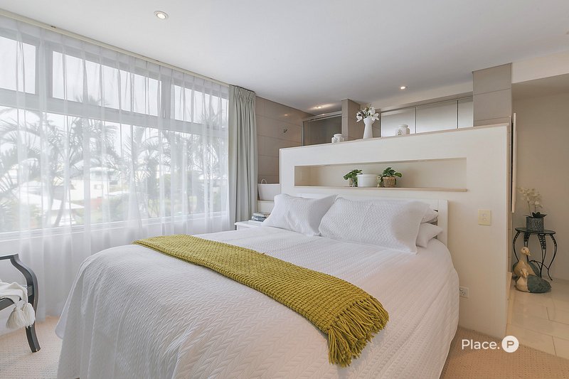 Photo - 7/65-69 Landsborough Avenue, Scarborough QLD 4020 - Image 10