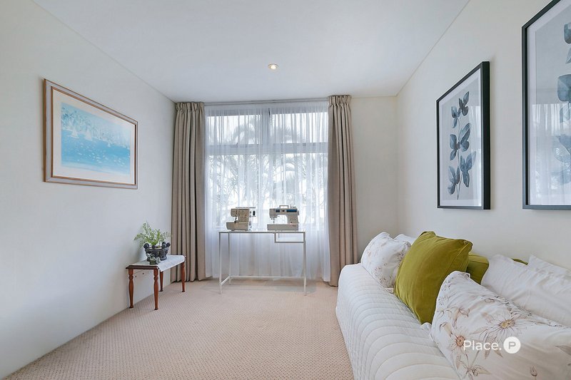 Photo - 7/65-69 Landsborough Avenue, Scarborough QLD 4020 - Image 12