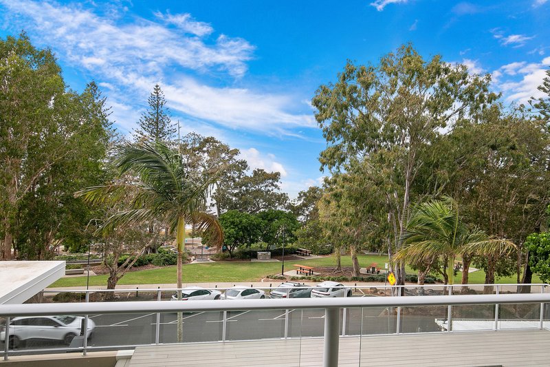 Photo - 7/65-69 Landsborough Avenue, Scarborough QLD 4020 - Image 17