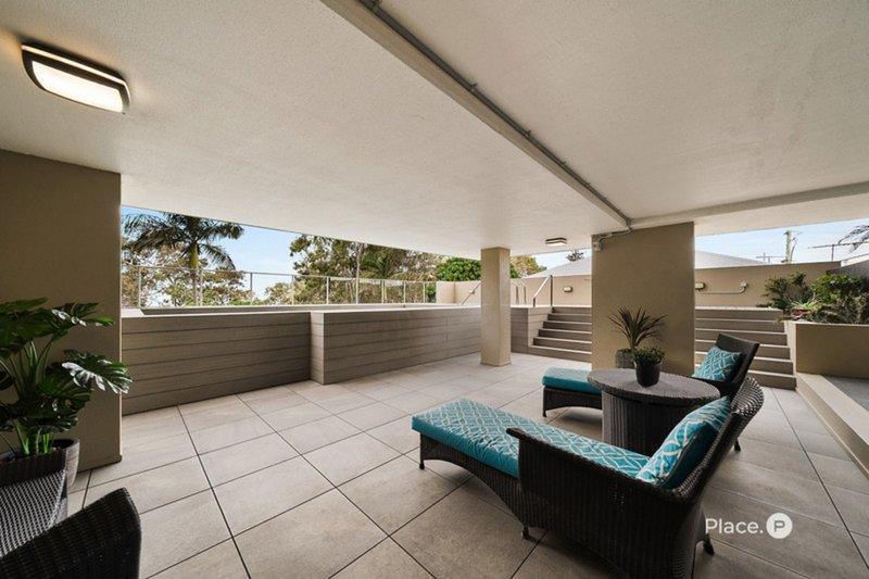 Photo - 7/65-69 Landsborough Avenue, Scarborough QLD 4020 - Image 22
