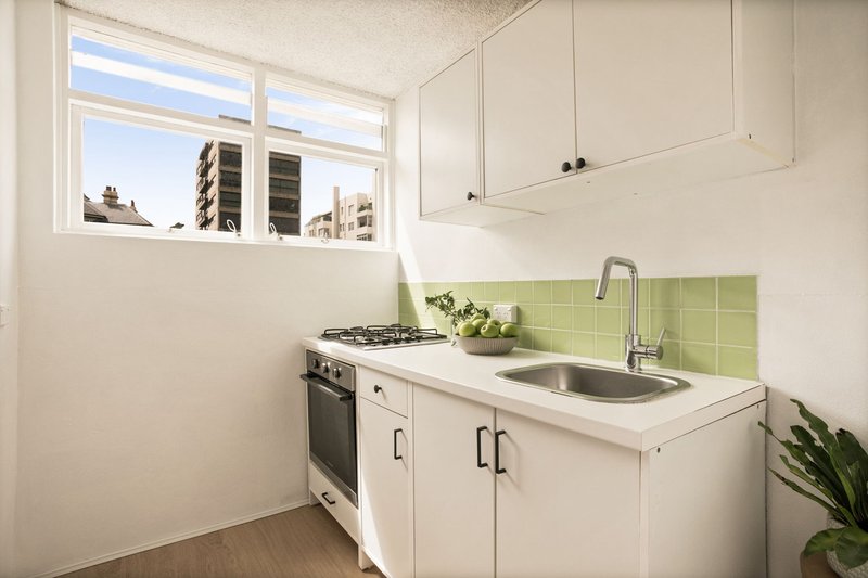 Photo - 76/5-7 Esplanade , Elizabeth Bay NSW 2011 - Image 5