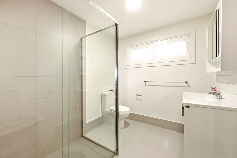 Photo - 7/66 Kirkland Avenue, Coorparoo QLD 4151 - Image 11