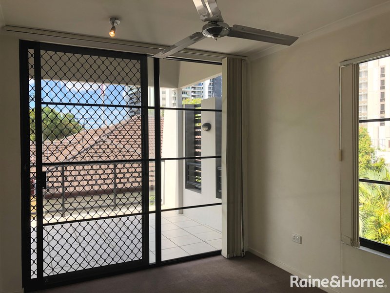 Photo - 7/67 Benson Street, Toowong QLD 4066 - Image 6