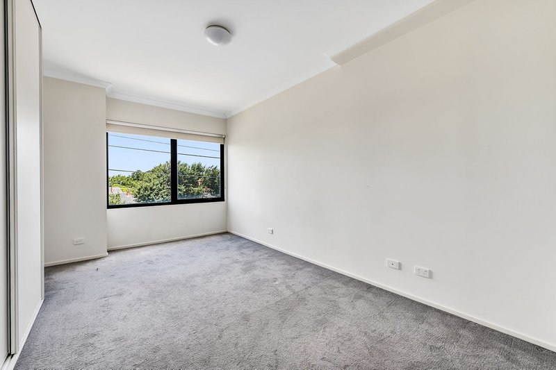 Photo - 7/69 Clow Street, Dandenong VIC 3175 - Image 7