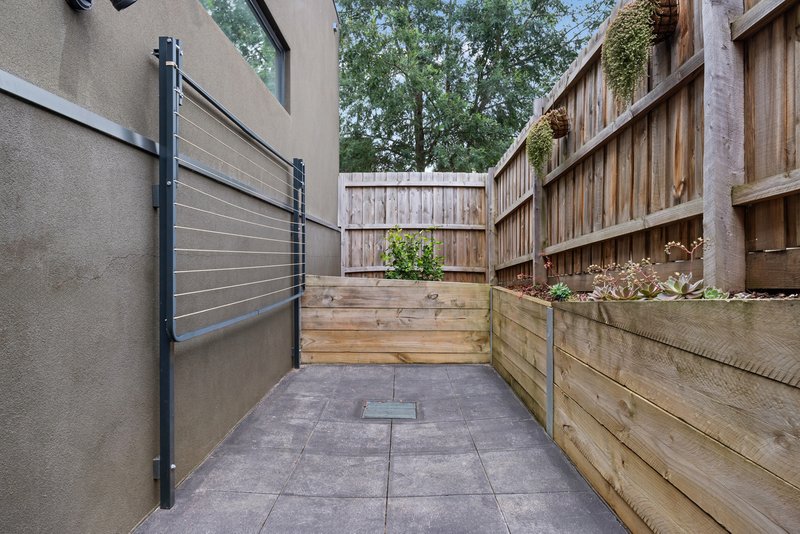 Photo - 7/69 Manchester Road, Mooroolbark VIC 3138 - Image 10