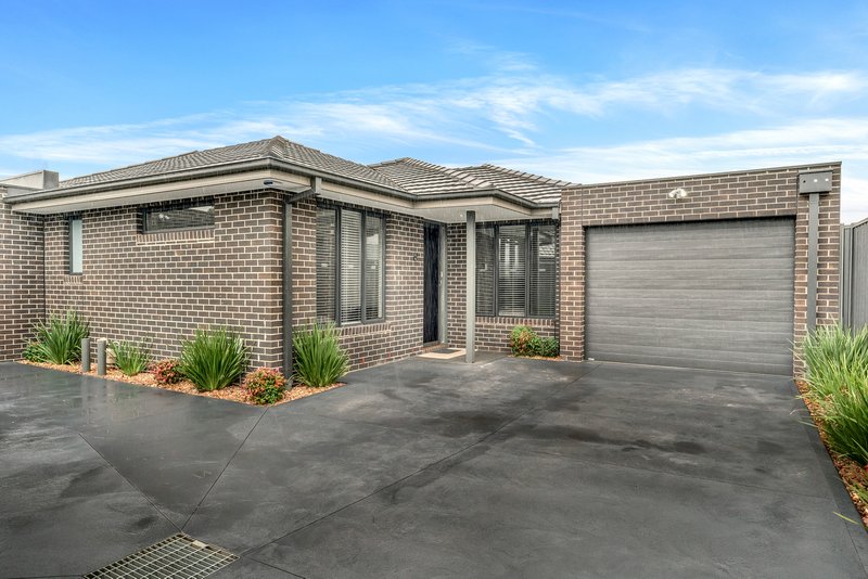 76A Cimberwood Drive, Craigieburn VIC 3064