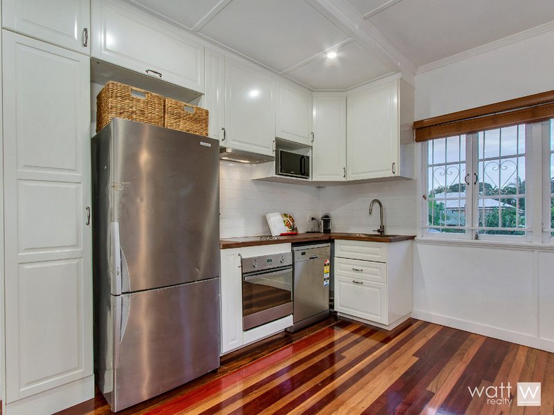 Photo - 76A Crowley Street, Zillmere QLD 4034 - Image 2