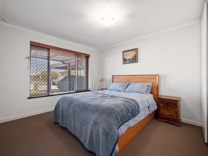 Photo - 76a Henry Street, East Cannington WA 6107 - Image 12