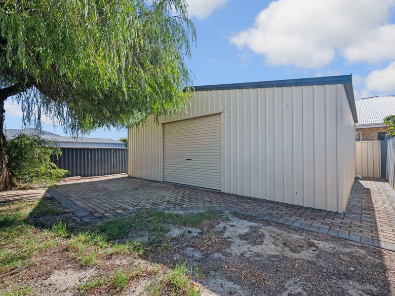 Photo - 76a Henry Street, East Cannington WA 6107 - Image 21