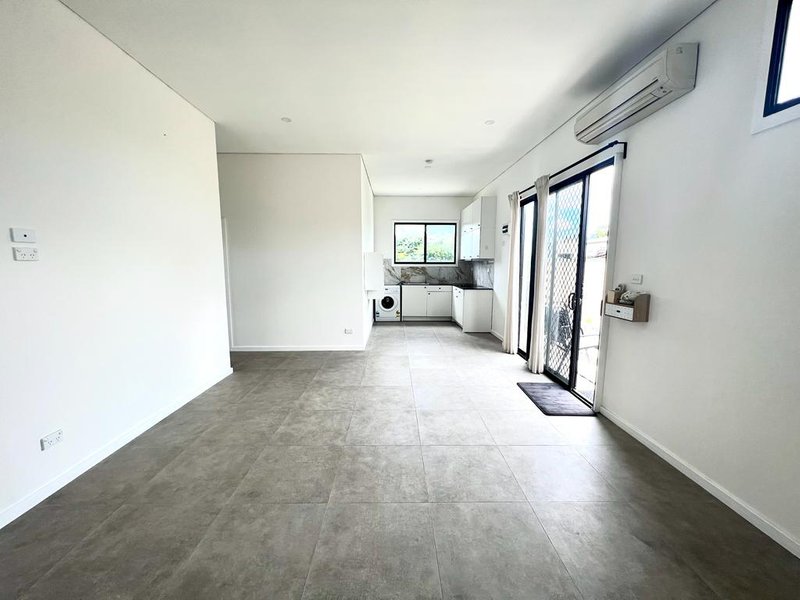 Photo - 76A Lawrence Hargrave Road, Warwick Farm NSW 2170 - Image 8