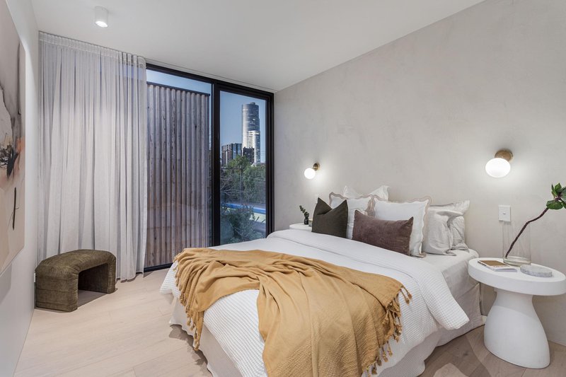 Photo - 76a Osborne Street, South Yarra VIC 3141 - Image 7